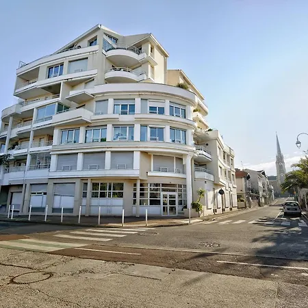 - T3 Avec Terrasse, Parking Et Wifi * アルカション